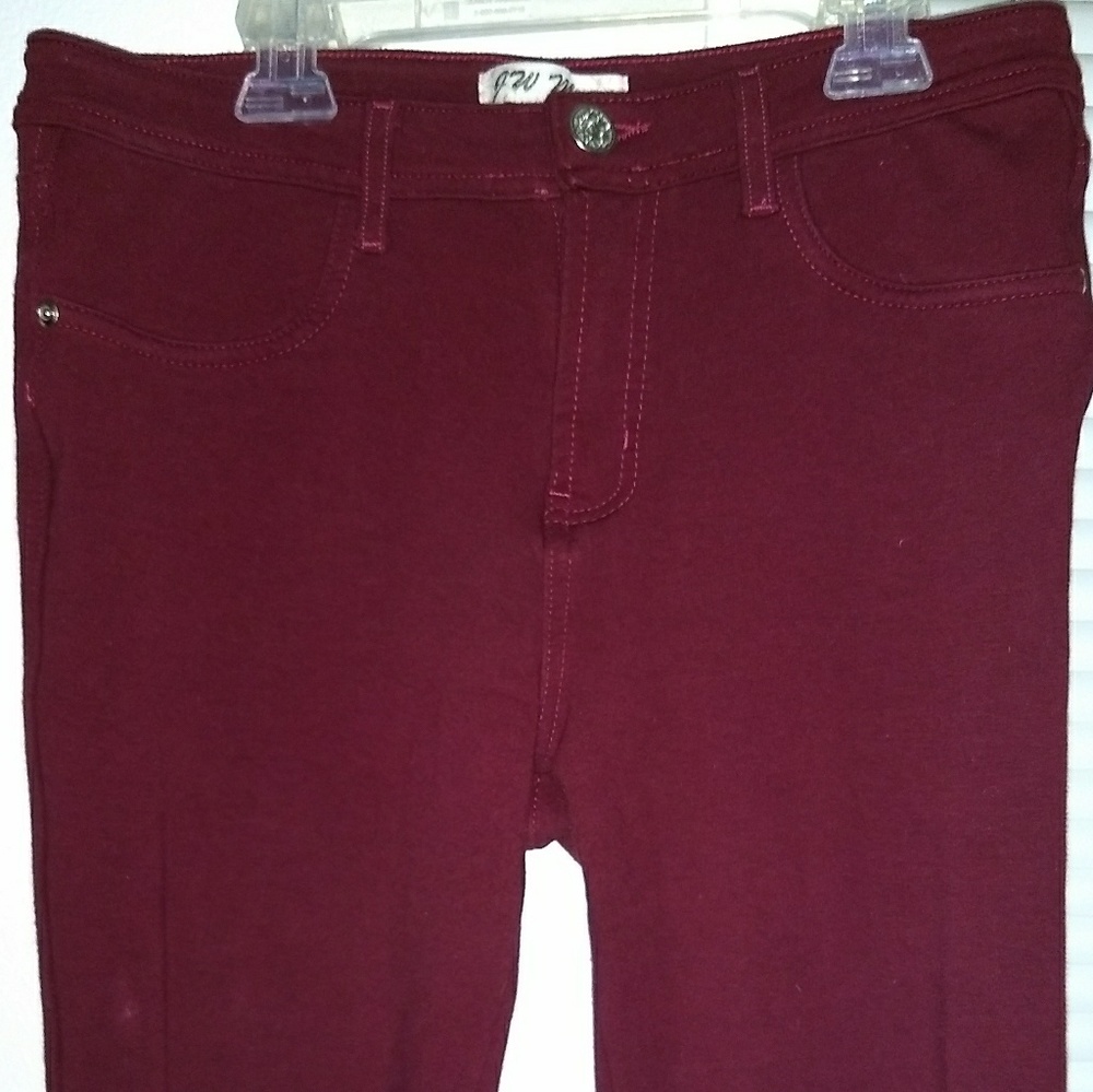 Stretchy Plus Size Jeggings!!